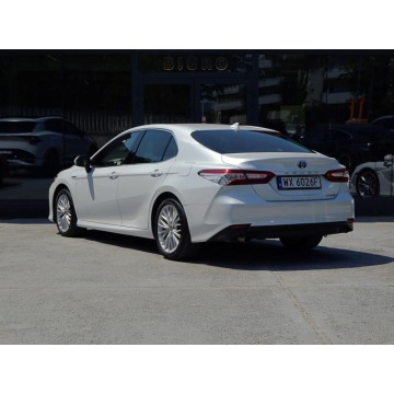 Toyota Camry  Sedan/Limuzyna 2020,  2.5 hybryda, automat - Na sprzedaż za 99 899 zł - Warszawa - zdjęcie 4