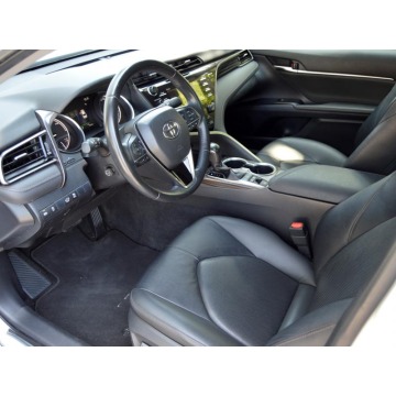 Toyota Camry  Sedan/Limuzyna 2020,  2.5 hybryda, automat - Na sprzedaż za 99 899 zł - Warszawa - zdjęcie 6