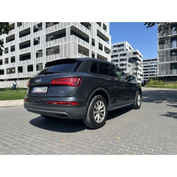 Audi Q5  Terenowy 2018,  2.0 diesel, automat - Na sprzedaż za 85 000 zł - Warszawa - zdjęcie 4