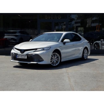 Toyota CAMRY 2020 prod. / 2020 1rej. EXECUTIVE / PERŁOWY LAKIER / SALON PL / BEZWYPADKOWY