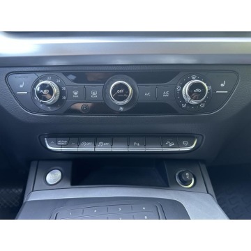 Audi Q5  Terenowy 2018,  2.0 diesel, automat - Na sprzedaż za 85 000 zł - Warszawa - zdjęcie 7