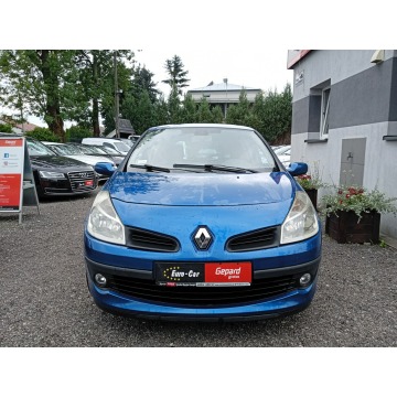 Renault Clio  Hatchback 2007,  1461.0 diesel - Na sprzedaż za 8 900,00 zł - Janów Lubelski - zdjęcie 2