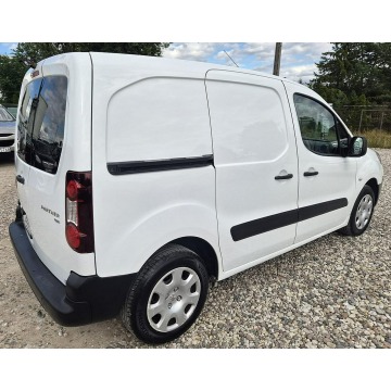 Peugeot Partner 2015,  1.6 diesel - Na sprzedaż za 23 247 zł - Kutno - zdjęcie 2