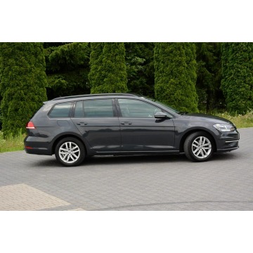 Volkswagen Golf  Kombi 2019,  2.0 diesel, automat - Na sprzedaż za 42 900 zł - Ostrów Mazowiecka - zdjęcie 11