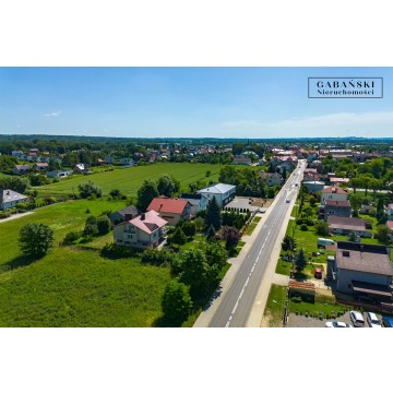 Sprzedam dom Żabno -  trzypiętrowy,  pow.  307 m2,  działka:   1000 m2 - zdjęcie 7