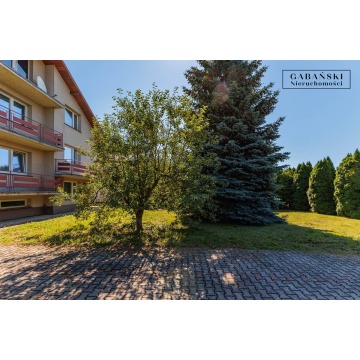 Sprzedam dom Żabno -  trzypiętrowy,  pow.  307 m2,  działka:   1000 m2 - zdjęcie 3