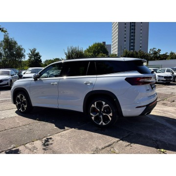 Skoda Kodiaq  SUV 2026,  2.0 benzyna, automat - Na sprzedaż za 206 080 zł - Warszawa - zdjęcie 4