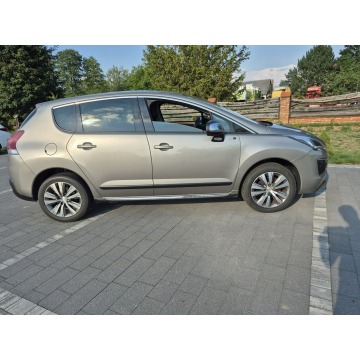 Peugeot 3008  Hatchback 2016,  1.6 diesel - Na sprzedaż za 31 500 zł - Drelów - zdjęcie 3