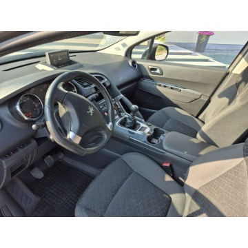 Peugeot 3008  Hatchback 2016,  1.6 diesel - Na sprzedaż za 31 500 zł - Drelów - zdjęcie 9