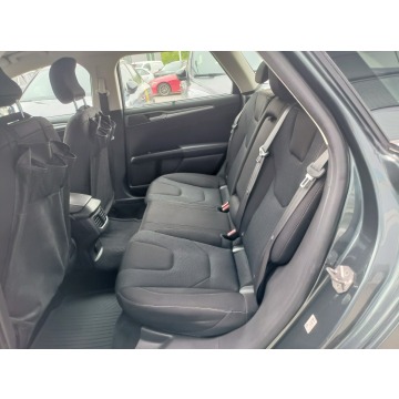Ford Mondeo  Kombi 2016,  2.0 diesel, automat - Na sprzedaż za 39 900 zł - Warszawa - zdjęcie 9