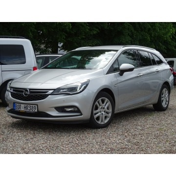 Opel Astra  Kombi 2017,  1.6 diesel - Na sprzedaż za 32 900 zł - Kościerzyna - zdjęcie 4