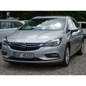 Opel Astra  Kombi 2017,  1.6 diesel - Na sprzedaż za 32 900 zł - Kościerzyna - zdjęcie 9