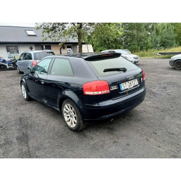 Audi A3  Hatchback 2003,  1.6 benzyna - Na sprzedaż za 3 300,00 zł - Tarnów - zdjęcie 3
