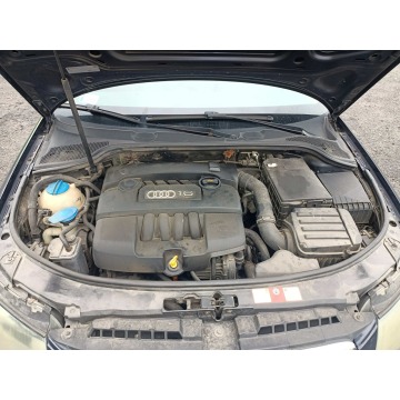 Audi A3  Hatchback 2003,  1.6 benzyna - Na sprzedaż za 3 300,00 zł - Tarnów - zdjęcie 8