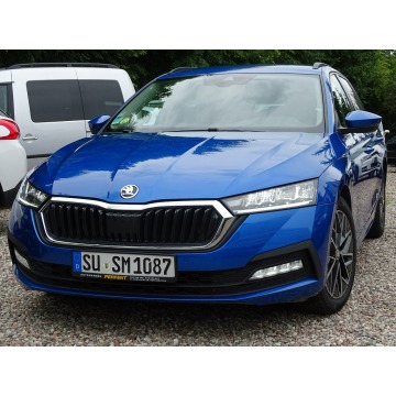 Skoda Octavia  Kombi 2022,  2.0 diesel, automat - Na sprzedaż za 74 900 zł - Kościerzyna - zdjęcie 2
