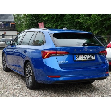 Skoda Octavia  Kombi 2022,  2.0 diesel, automat - Na sprzedaż za 74 900 zł - Kościerzyna - zdjęcie 10