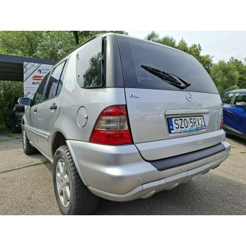 Mercedes - Benz ML-klasa  SUV 2003,  3.2 benzyna, automat - Na sprzedaż za 20 000 zł - Cieszyn - zdjęcie 9