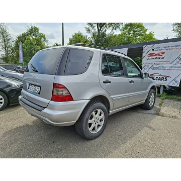 Mercedes - Benz ML-klasa  SUV 2003,  3.2 benzyna, automat - Na sprzedaż za 20 000 zł - Cieszyn - zdjęcie 11