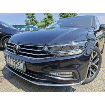 Volkswagen Passat  Kombi 2021,  2.0 diesel, automat - Na sprzedaż za 77 000 zł - Cieszyn - zdjęcie 2
