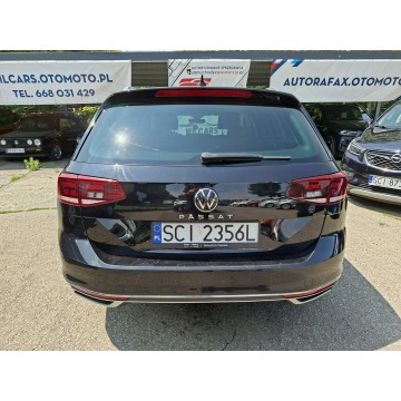 Volkswagen Passat  Kombi 2021,  2.0 diesel, automat - Na sprzedaż za 77 000 zł - Cieszyn - zdjęcie 10