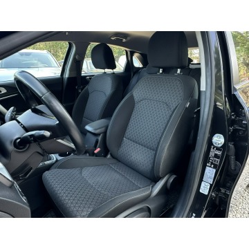 Kia Ceed  Hatchback 2020,  1.6 diesel - Na sprzedaż za 48 800 zł - Pęcice - zdjęcie 12