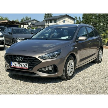 Hyundai i30  Kombi 2021,  1.6 diesel - Na sprzedaż za 54 800 zł - Pęcice - zdjęcie 3