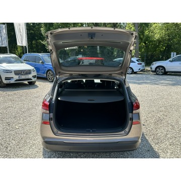 Hyundai i30  Kombi 2021,  1.6 diesel - Na sprzedaż za 54 800 zł - Pęcice - zdjęcie 9