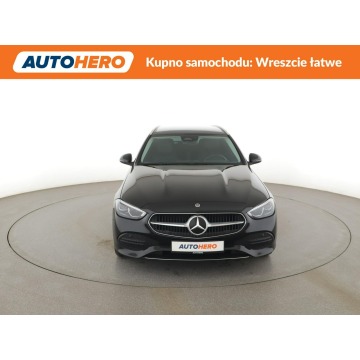 Mercedes - Benz C-klasa  Kombi 2022,  2.0 hybryda, automat - Na sprzedaż za 120 200 zł - Warszawa - zdjęcie 11
