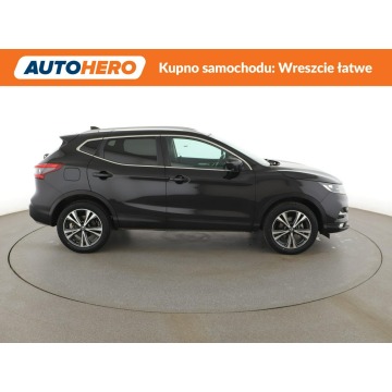 Nissan Qashqai  SUV 2018,  1.2 benzyna - Na sprzedaż za 47 400 zł - Warszawa - zdjęcie 9