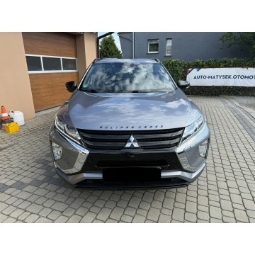 Mitsubishi Eclipse Cross  SUV 2020,  1.5 benzyna, automat - Na sprzedaż za 74 900 zł - Orzech - zdjęcie 2