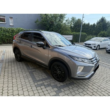 Mitsubishi Eclipse Cross  SUV 2020,  1.5 benzyna, automat - Na sprzedaż za 74 900 zł - Orzech - zdjęcie 4