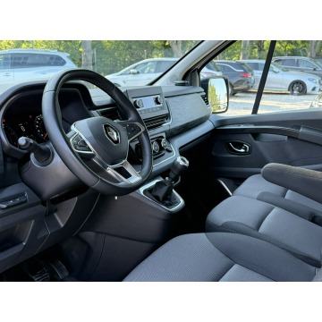 Renault Trafic  Minivan/Van 2022,  2.0 diesel - Na sprzedaż za 114 800 zł - Pęcice - zdjęcie 10
