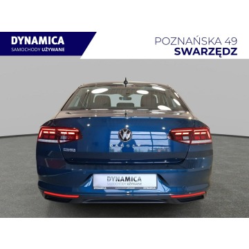 Volkswagen Passat  Sedan/Limuzyna 2022,  1.5 benzyna - Na sprzedaż za 75 900 zł - Swarzędz - zdjęcie 7