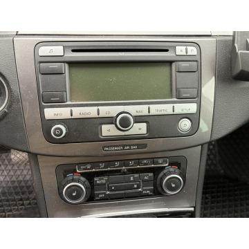 Volkswagen Passat  Kombi 2010,  2.0 diesel, automat - Na sprzedaż za 14 900 zł - Wrocław - zdjęcie 8