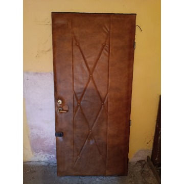 Drzwi retro PRL 205x85 cm z oryginalnym obiciem SKAJ, vintage, klamka