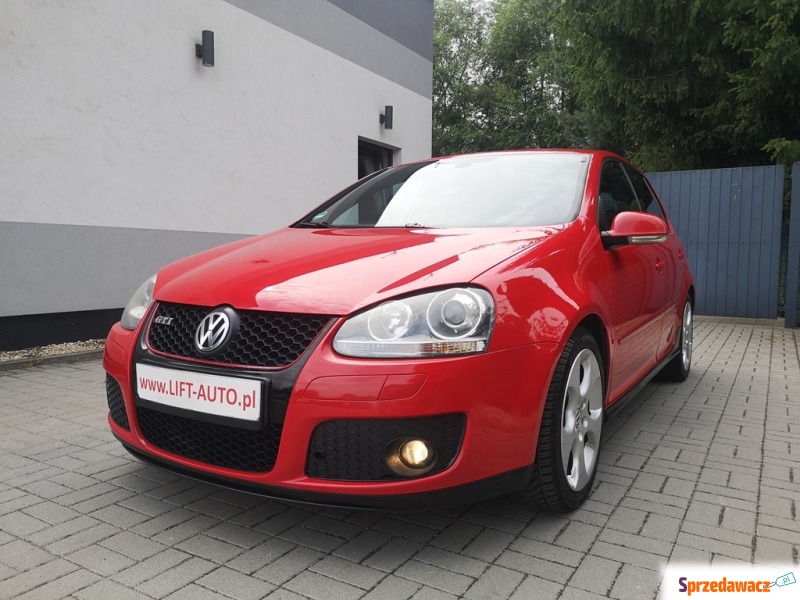 Volkswagen Golf 2005,  2.0 benzyna - Na sprzedaż za 19 900 zł - Strzegom