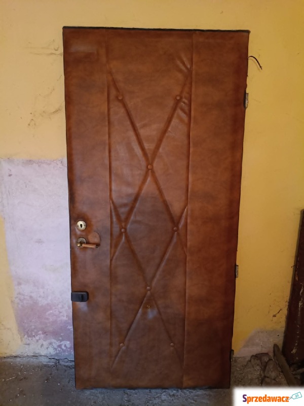 Drzwi retro PRL 205x85 cm z oryginalnym obiciem... - Drzwi, ościeżnice - Łódź