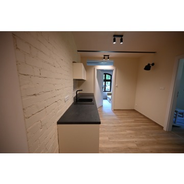 Mieszkanie dwupokojowe Wrocław,   31 m2 - Do wynajęcia - zdjęcie 2