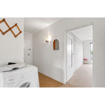 Mieszkanie dwupokojowe Częstochowa - Raków,   46 m2, trzecie piętro - Sprzedam - zdjęcie 1