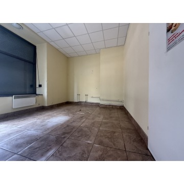 Na wynajem lokal handlowy przy Dubois! - Lokale użytkowe do w... - Wrocław - zdjęcie 3