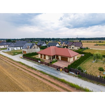 Sprzedam dom Pruszowice - ,  pow.  191 m2,  działka:   1201 m2 - zdjęcie 1