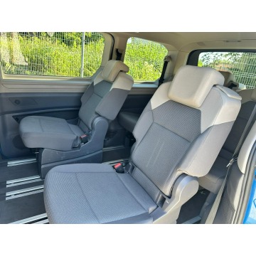 Volkswagen Multivan  Minivan/Van 2021,  1.5 benzyna, automat - Na sprzedaż za 142 000 zł - Baranowo - zdjęcie 7