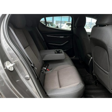 Mazda 3  Hatchback 2021,  2.0 benzyna, automat - Na sprzedaż za 86 900 zł - Mysłowice - zdjęcie 12