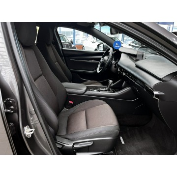 Mazda 3  Hatchback 2021,  2.0 benzyna, automat - Na sprzedaż za 86 900 zł - Mysłowice - zdjęcie 11