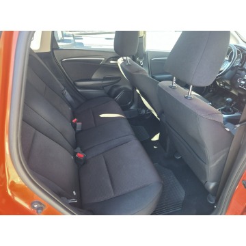 Honda Jazz  Hatchback 2016,  1.3 benzyna - Na sprzedaż za 32 900 zł - Piekoszów - zdjęcie 9