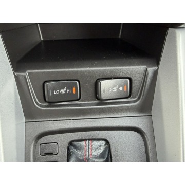 Suzuki Vitara  SUV 2017,  1.4 benzyna, automat - Na sprzedaż za 56 900 zł - Kotarwice - zdjęcie 11