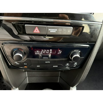 Suzuki Vitara  SUV 2017,  1.4 benzyna, automat - Na sprzedaż za 56 900 zł - Kotarwice - zdjęcie 10
