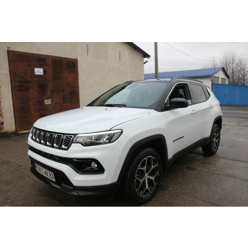 Jeep Compass  SUV 2024,  2.0 benzyna, automat - Na sprzedaż za 105 999 zł - Nysa - zdjęcie 3