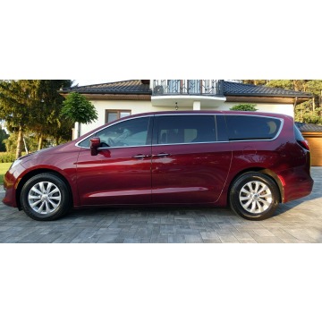 Chrysler Pacifica  Minivan/Van 2018,  3.7 benzyna+LPG, automat - Na sprzedaż za 69 900 zł - Szydłowo - zdjęcie 2