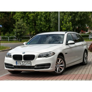 BMW Seria 5  Kombi 2014,  2.0 diesel, automat - Na sprzedaż za 39 900 zł - Nowy Sącz - zdjęcie 3